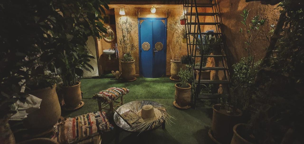 Be Nomad Hostal
